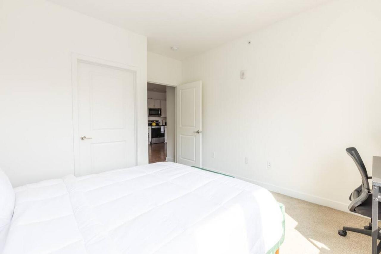 インディアナポリスModern Upscale 1Br Fountain Squareアパートメント エクステリア 写真